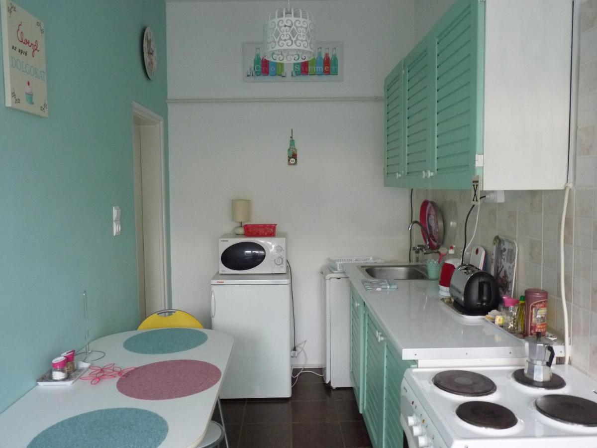 Zizi Apartman Debrecen Exteriör bild